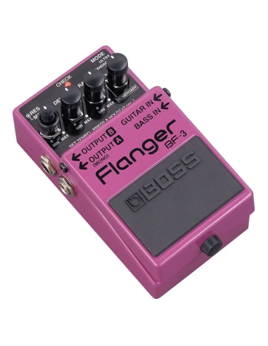 Pedal de efecto Boss Flanger BF-3 violeta